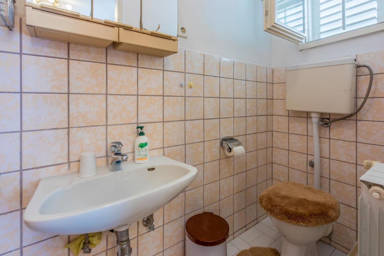 קריקווניצה Apartments And Room Art מראה חיצוני תמונה
