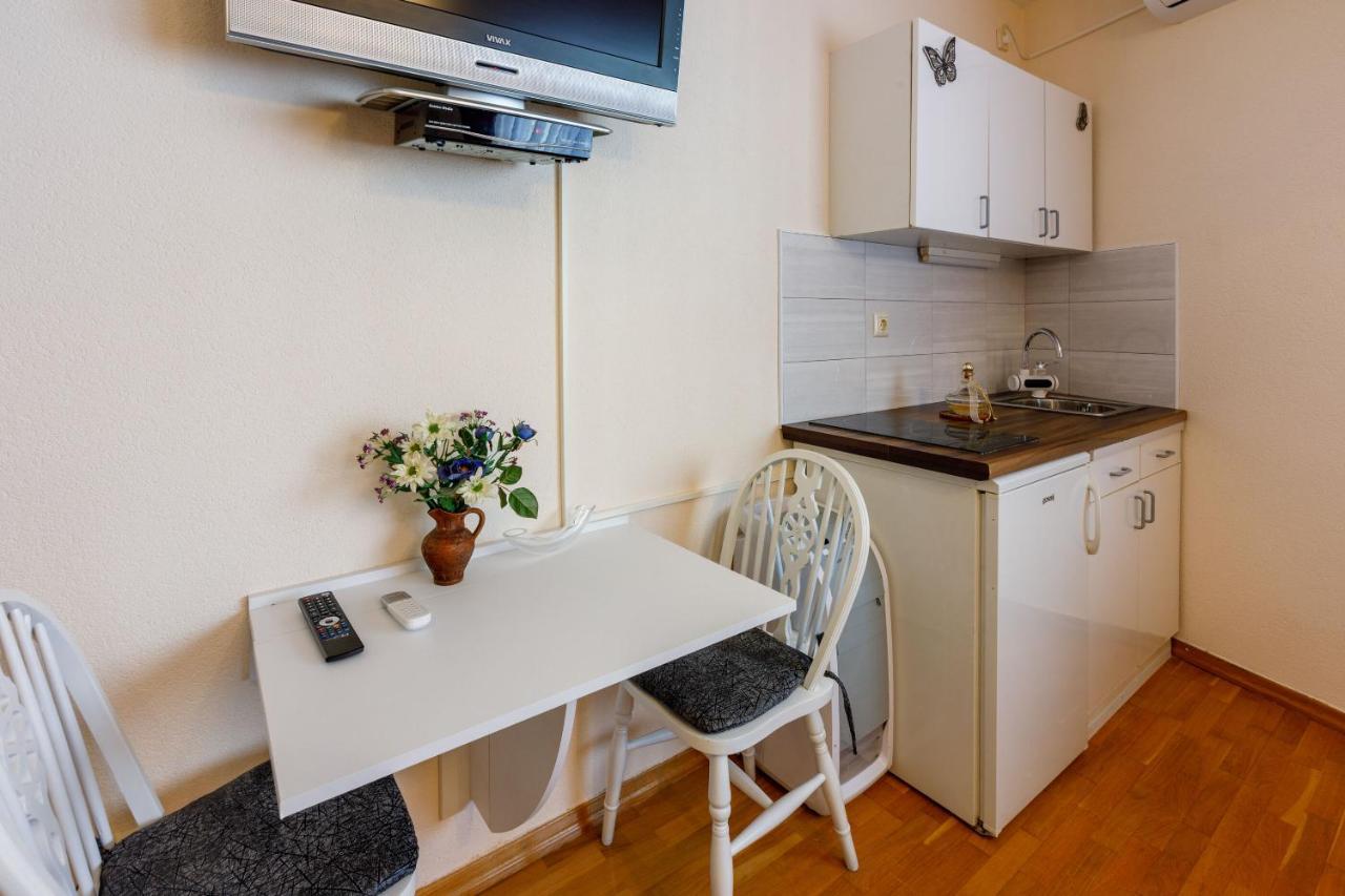קריקווניצה Apartments And Room Art מראה חיצוני תמונה