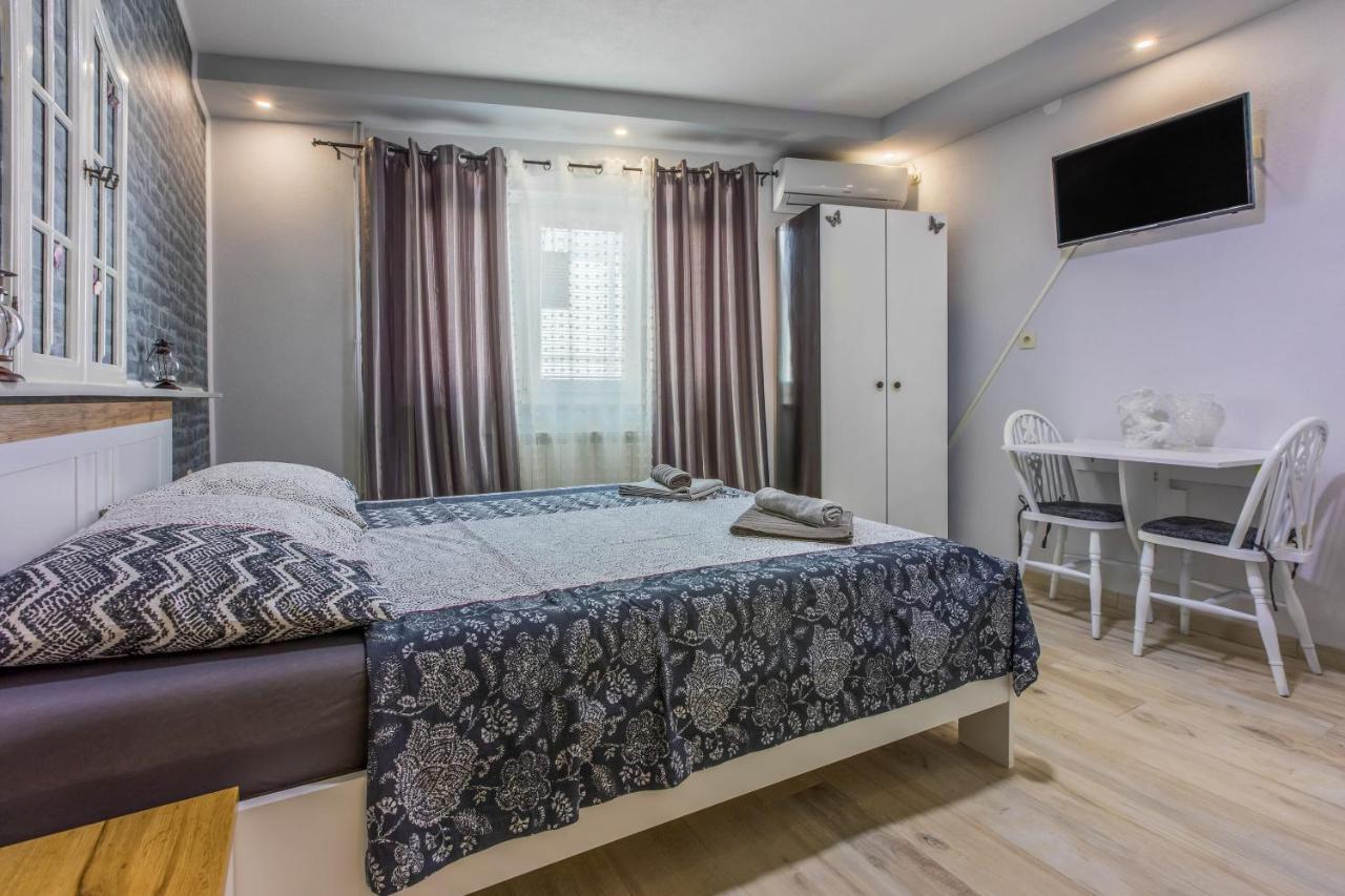 קריקווניצה Apartments And Room Art מראה חיצוני תמונה