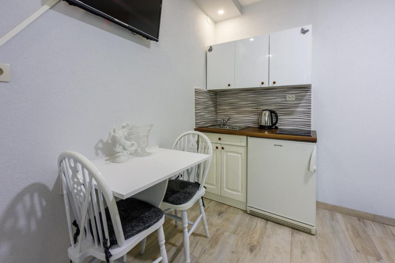 קריקווניצה Apartments And Room Art מראה חיצוני תמונה