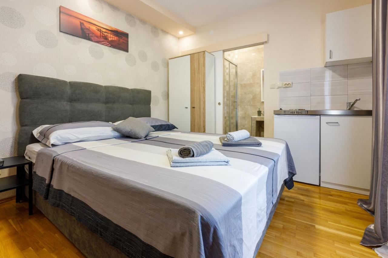 קריקווניצה Apartments And Room Art מראה חיצוני תמונה